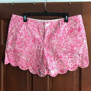 Lilly Pulitzer Pink/White Scalloped Shorts